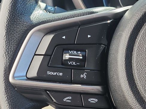 Used 2022 Subaru Ascent Limited w/ Technology Package image 21