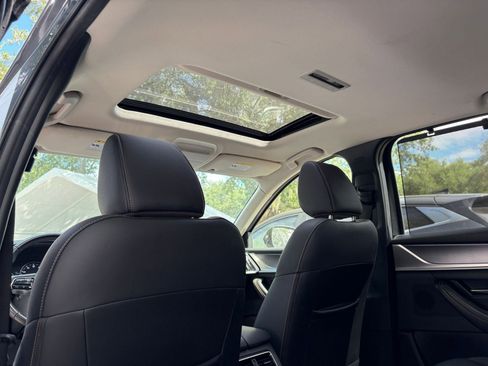 Used 2025 MAZDA CX-70 3.3 Turbo w/ Preferred Package image 31