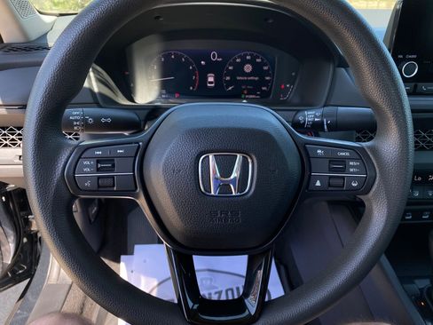 Certified 2024 Honda Accord EX image 21