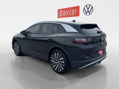 Used 2023 Volkswagen ID.4 Pro S Plus image 12
