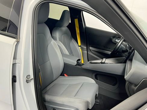 Used 2021 Polestar Polestar 2 w/ Performance Package image 28