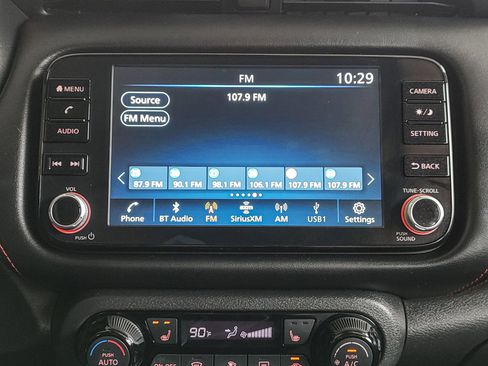 Used 2024 Nissan Kicks SR w/ SR Premium Package image 4