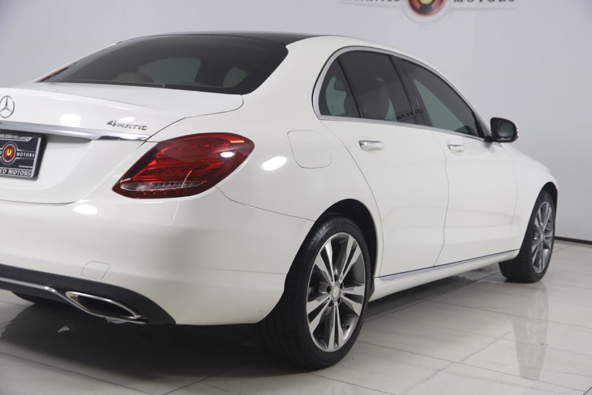 Used 2015 Mercedes-Benz C 300 4MATIC Sedan image 39