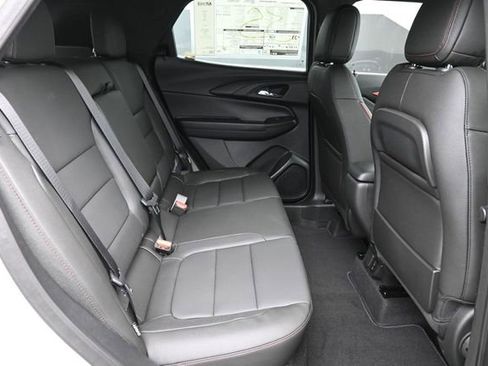 New 2026 Chevrolet TrailBlazer RS FWD image 32