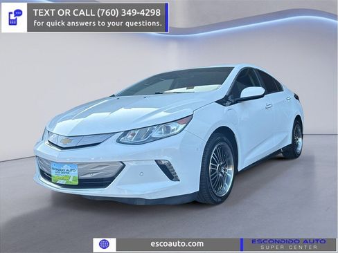 Used 2017 Chevrolet Volt Premier w/ Driver Confidence II Package FWD image 1