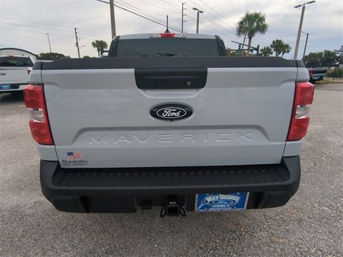 New 2025 Ford Maverick XLT image 6