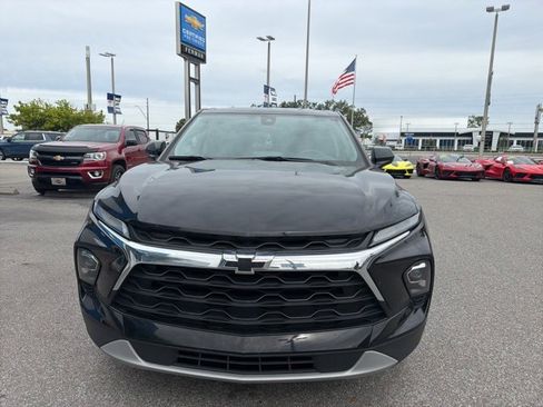 Used 2023 Chevrolet Blazer LT image 7