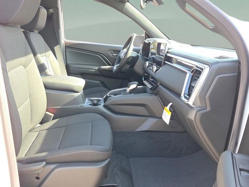 New 2026 GMC Canyon Elevation image 19