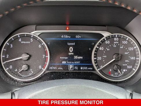Used 2024 Nissan Sentra SR w/ SR Premium Package FWD image 22