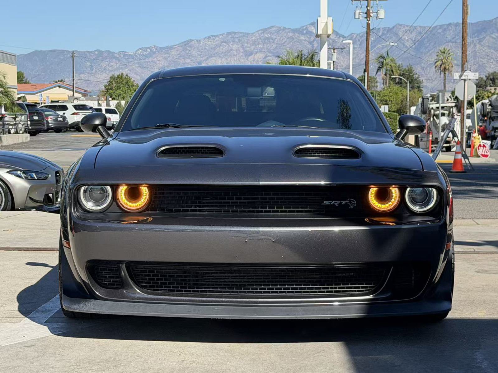 Used 2021 Dodge Challenger SRT Hellcat RWD image 3