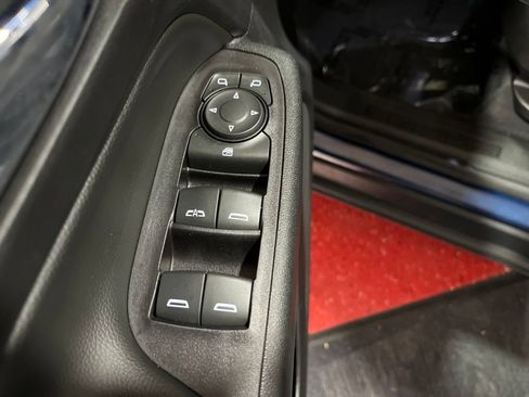 Certified 2019 Chevrolet Equinox LT AWD/4WD image 15