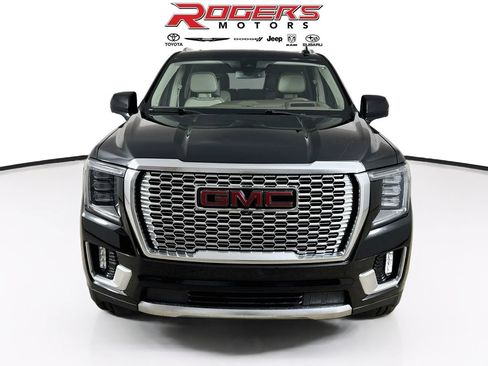 Used 2021 GMC Yukon Denali w/ LPO, Illumination Package AWD/4WD image 7