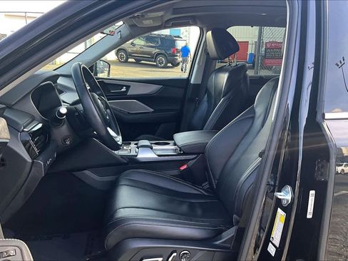 Used 2023 Acura MDX SH-AWD w/ Technology Package image 7