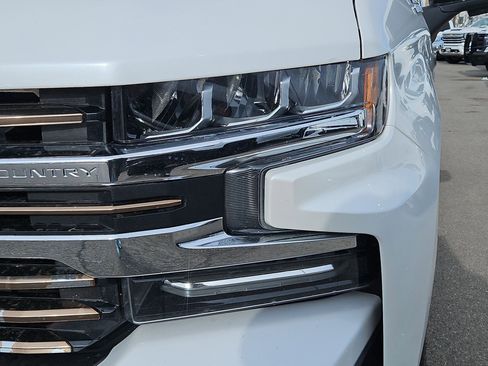 Used 2021 Chevrolet Silverado 1500 High Country w/ Z71 Off-Road Package image 10