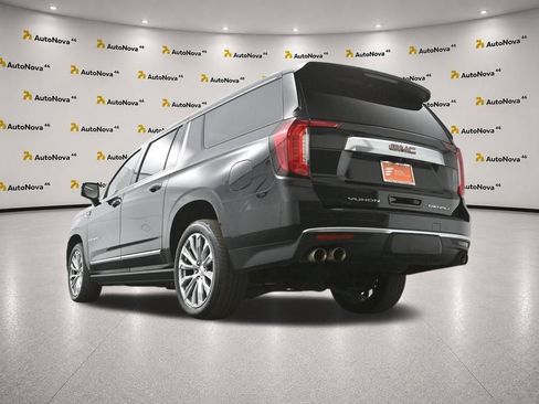Used 2023 GMC Yukon XL Denali AWD/4WD image 52