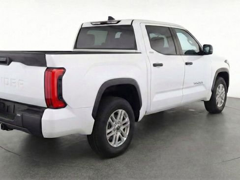 New 2026 Toyota Tundra SR5 image 7