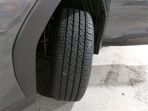 Used 2025 Subaru Forester Premium w/ Convenience Package #1 image 34