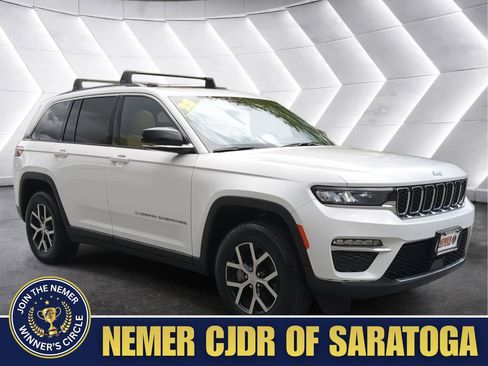 Used 2023 Jeep Grand Cherokee Limited w/ Trailer Tow Prep Group (B) AWD/4WD image 1