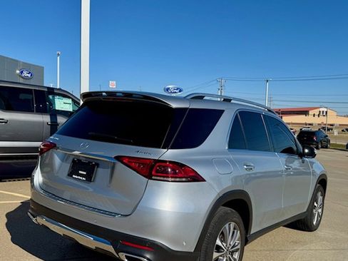 Used 2022 Mercedes-Benz GLE 350 4MATIC image 4