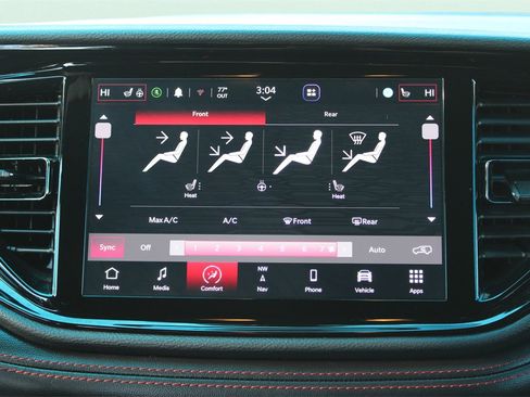 Used 2025 Dodge Durango GT image 19