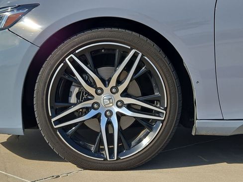 Used 2021 Honda Accord Touring image 13