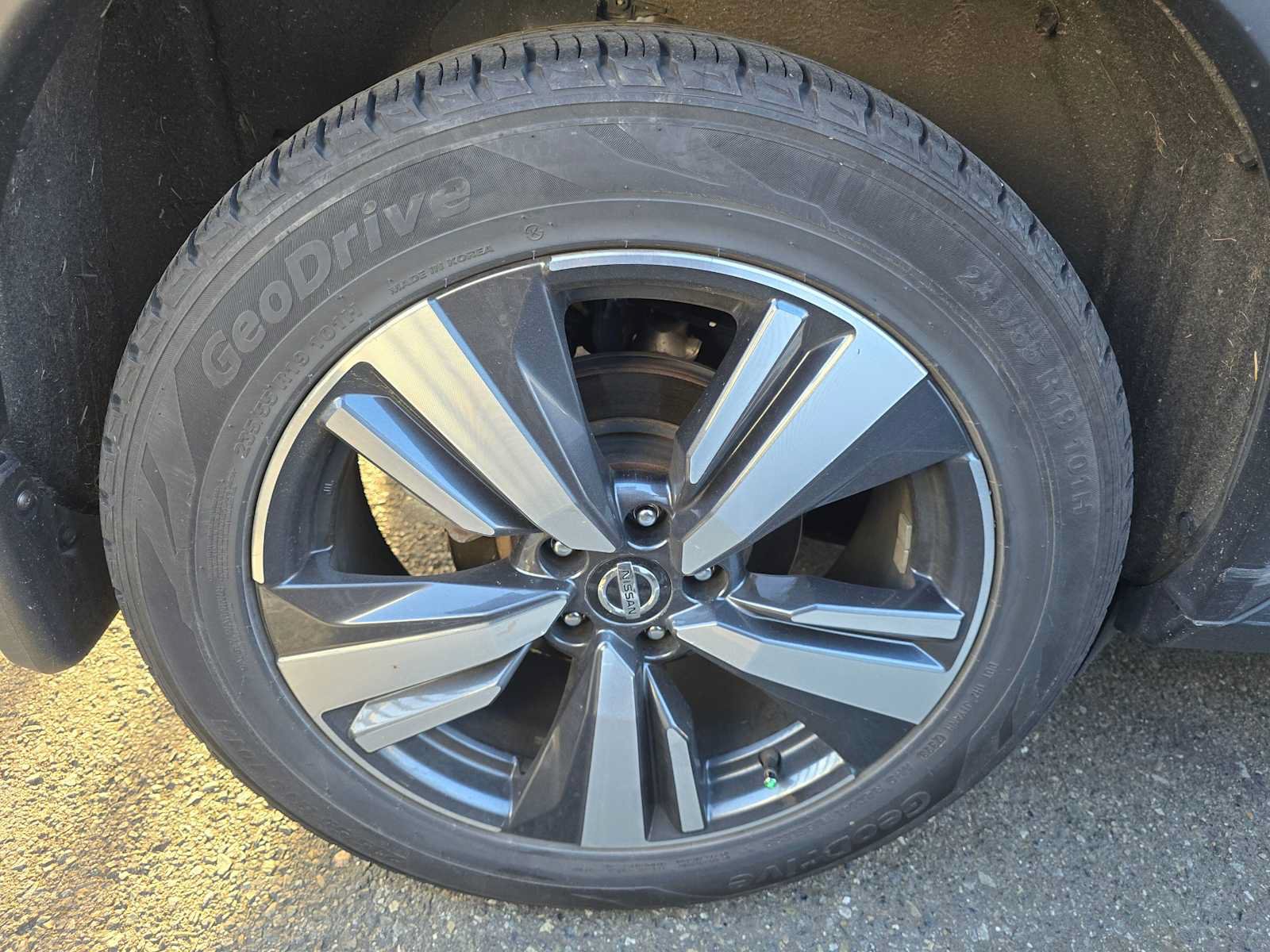 Used 2021 Nissan Rogue Platinum AWD/4WD image 4