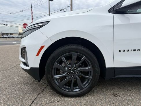 Used 2022 Chevrolet Equinox RS image 12