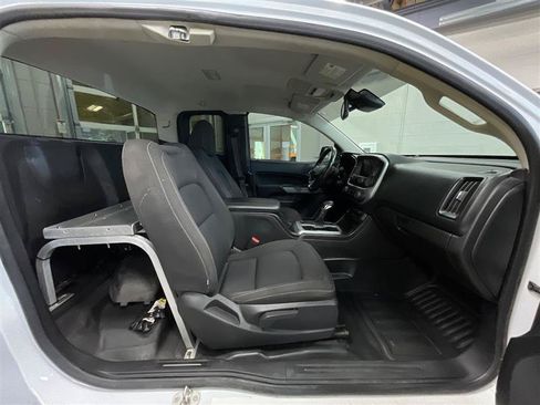 Used 2022 Chevrolet Colorado LT w/ Fleet Safety Package RWD image 20