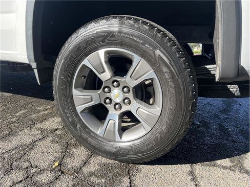 Used 2017 Chevrolet Colorado Z71 image 23