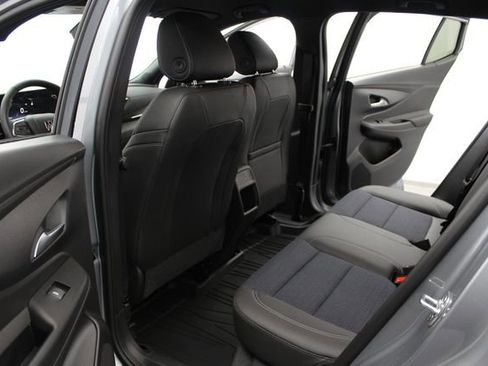 New 2026 Buick Envista Preferred FWD image 21
