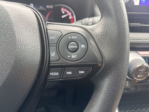 Used 2024 Toyota RAV4 XLE w/ Convenience Package image 15