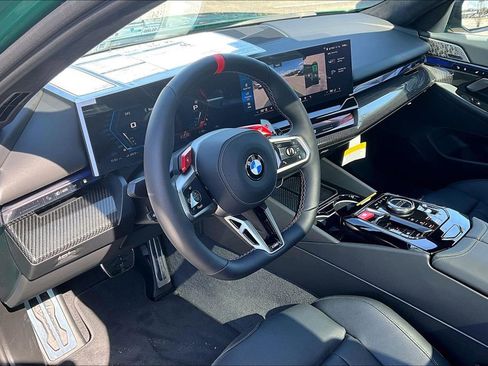 New 2026 BMW M5 Touring image 5