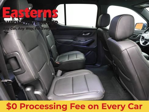 Used 2023 Chevrolet Traverse LT AWD/4WD image 24
