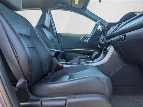 Used 2017 Honda Accord Sport Special Edition image 15
