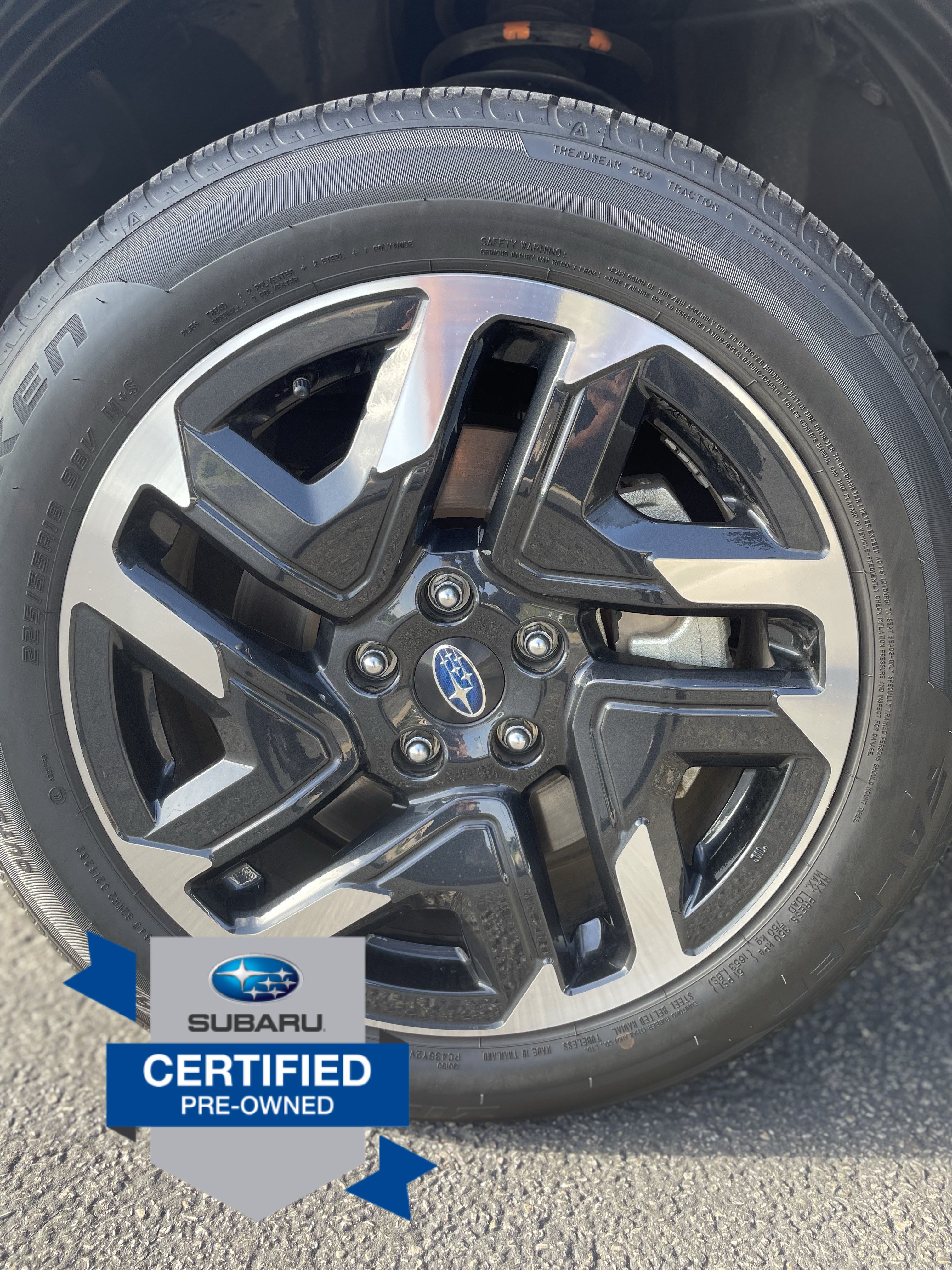 Certified 2025 Subaru Forester Limited AWD/4WD image 33