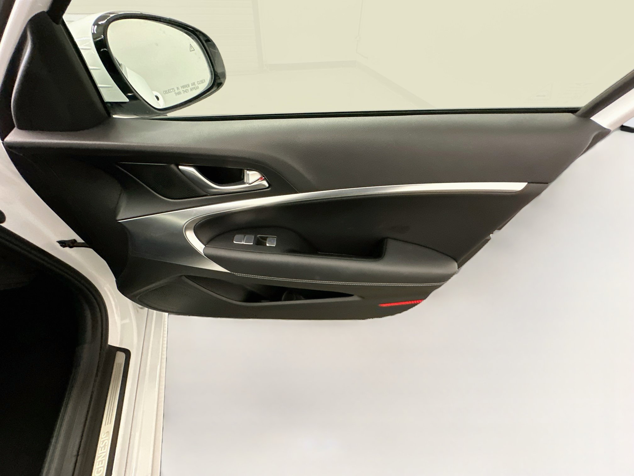Used 2026 Genesis G70 2.5T AWD/4WD image 32