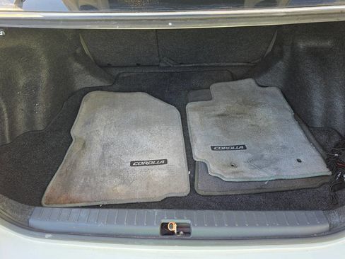 Used 2004 Toyota Corolla CE image 24