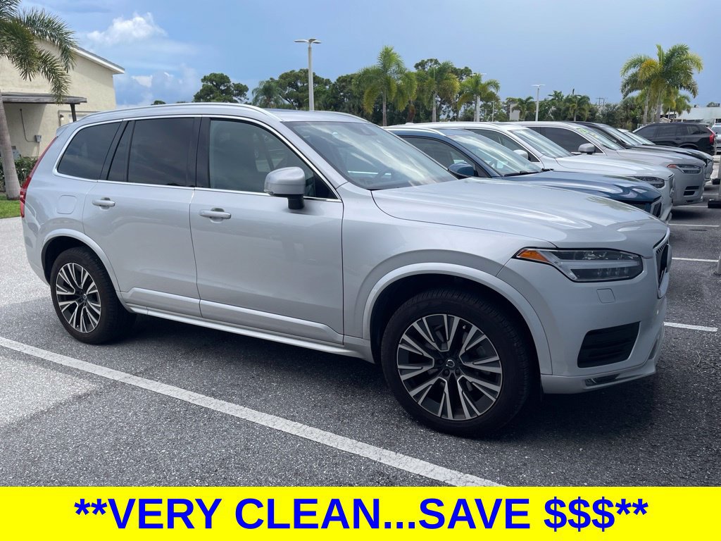 Used 2022 Volvo XC90 T5 Momentum w/ Climate Package FWD image 1