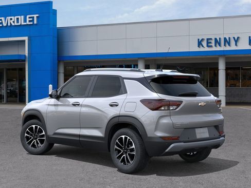 New 2026 Chevrolet TrailBlazer LT w/ Convenience Package image 3