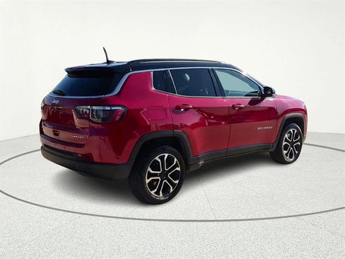 Used 2024 Jeep Compass Limited image 5