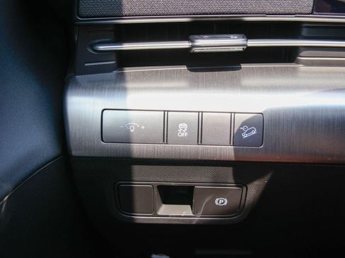 New 2026 Hyundai Kona SEL Premium FWD image 21