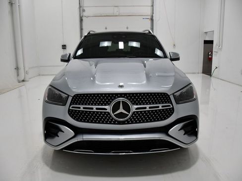 Used 2024 Mercedes-Benz GLE 450 GLE 450 image 2