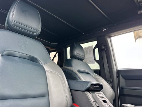 Used 2024 Ford Bronco Outer Banks AWD/4WD image 16