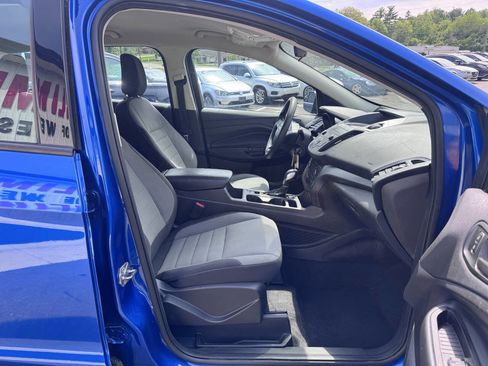Used 2019 Ford Escape S FWD image 18