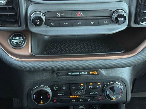 Certified 2023 Ford Bronco Sport Outer Banks AWD/4WD image 11