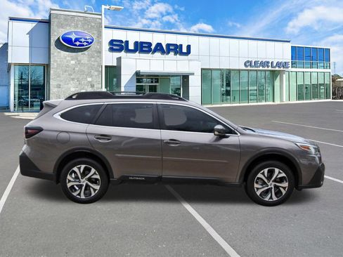 Used 2022 Subaru Outback Limited AWD/4WD image 7