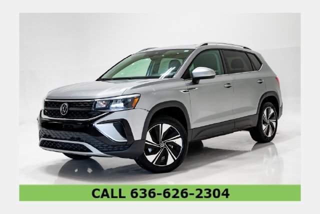 Used 2023 Volkswagen Taos SE w/ Panoramic Sunroof Package AWD/4WD image 1