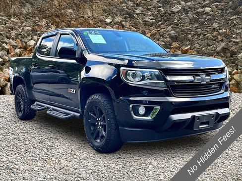 Used 2018 Chevrolet Colorado Z71 w/ Z71 Midnight Edition AWD/4WD image 7