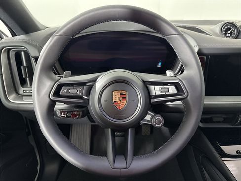 New 2025 Porsche Cayenne Coupe image 36