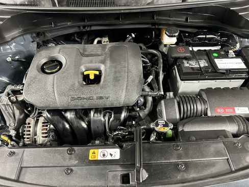 Used 2021 Kia Soul LX image 10